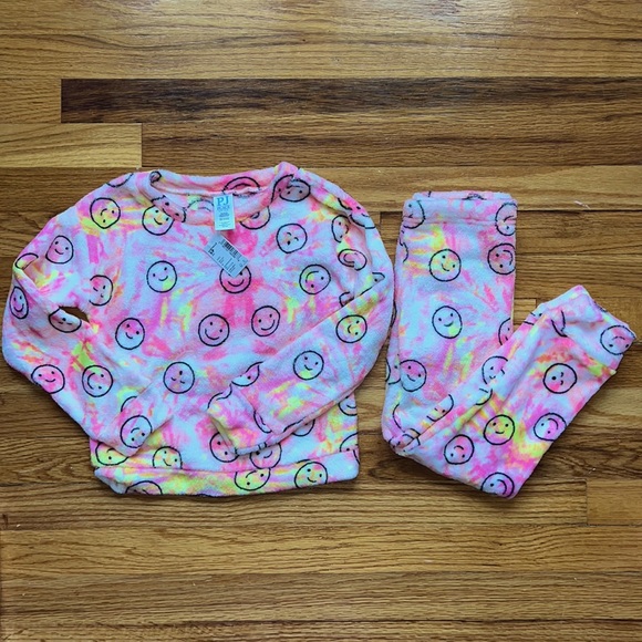 The Children's Place Other - NWT girls pj set